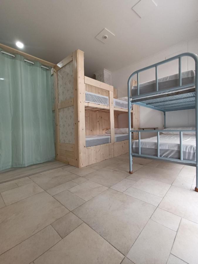 Hostel Bretema Lugo Ngoại thất bức ảnh