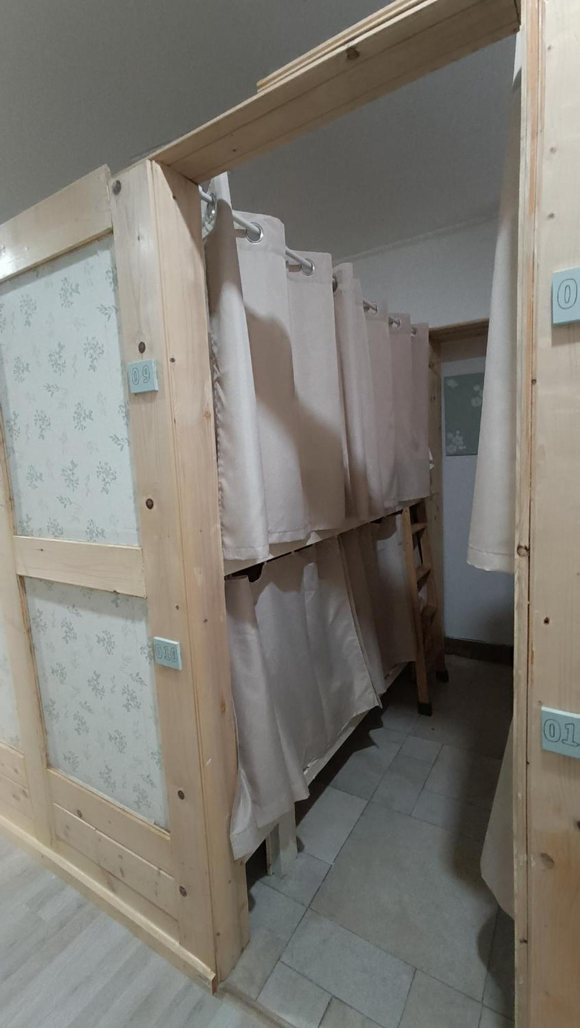 Hostel Bretema Lugo Ngoại thất bức ảnh